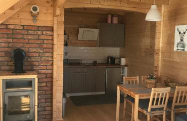 Drewniany domek nad Miedwiem - Foto 25