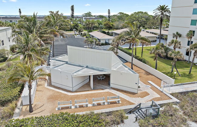 Serenity On Sutton 2 Bedroom Townhouse by RedAwning - Foto 39