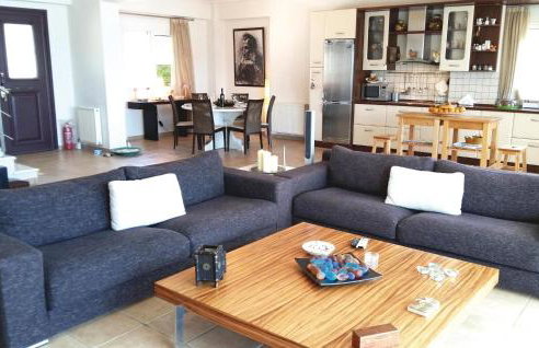 Lovely Home In Theologos - Foto 24