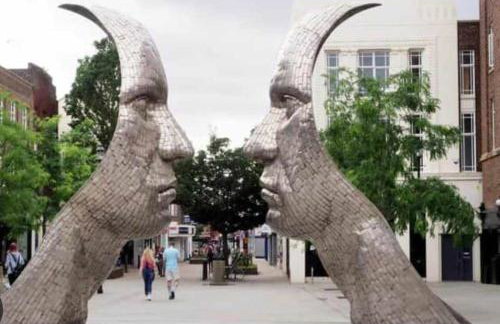 Luxury ApArt Gallery Apartment 1 Near River & Free Parking - Foto 42