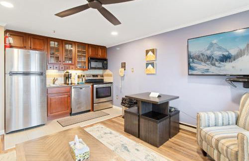 ML288 New Deck Great Views EZ Parking WiFi Retreat - Foto 9