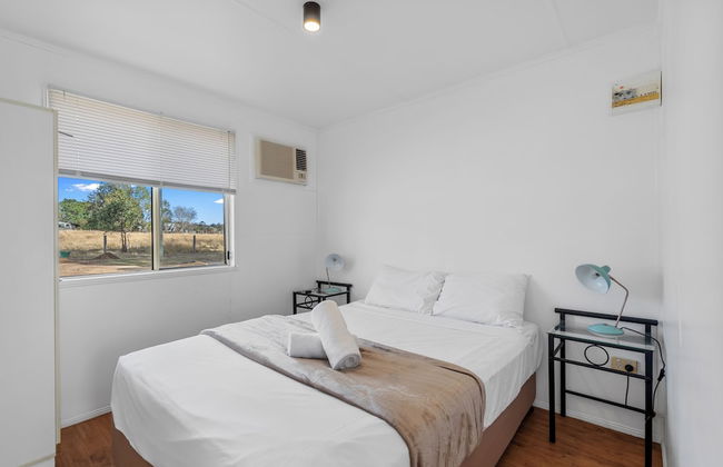 Crows Nest Tourist Park - Photo 11