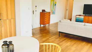 2 Bedroom Mauerpark-Apartment, Berlin Mitte View calendar - Foto 3