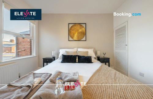 Last-Minute Specials l Limited-Time Deal l Sleeps Up To 6 Guest l Free Parking, Families, Business Stay l By Elevate Living Estates Short Lets & Serviced Accommodation Northampton - Photo 25