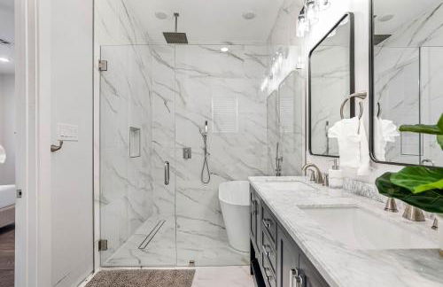 New 4 Bed luxury house w/Private Heated Pool - Foto 44