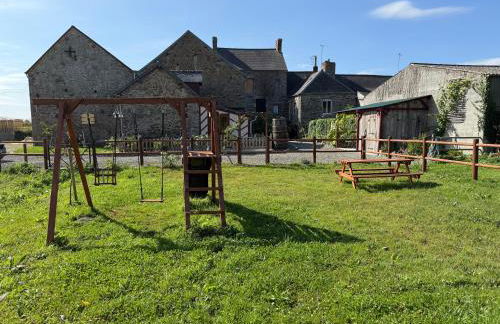 Domaine de la Ville Chérel, maison en pierre - Foto 28