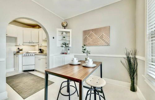 Global Cup The Dreamy Escape on Lower Greenville - Photo 9