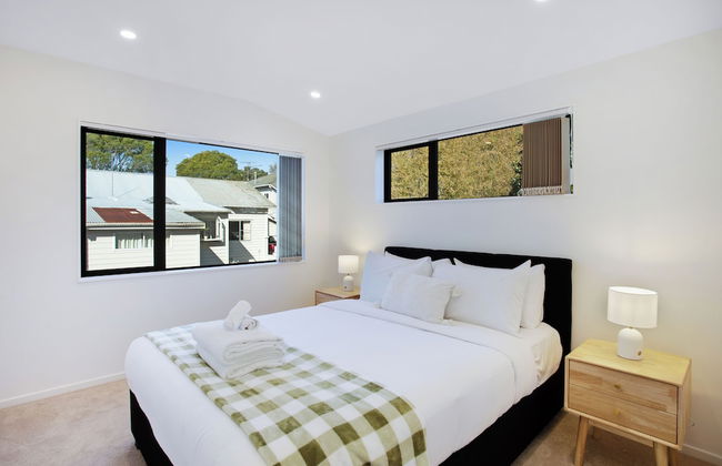 Style Serenity Townhouse with Parking - Photo 9