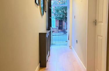 Artistic 3 bed home in Old Trafford next to MUFC - Foto 62