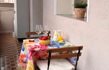 D'amari:[Pozzallo 250 metri dal mare] Suite U'Suli - Foto 2