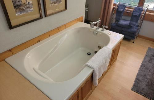 The Coral Castle - Gorgeous and Great Location! - Photo 48