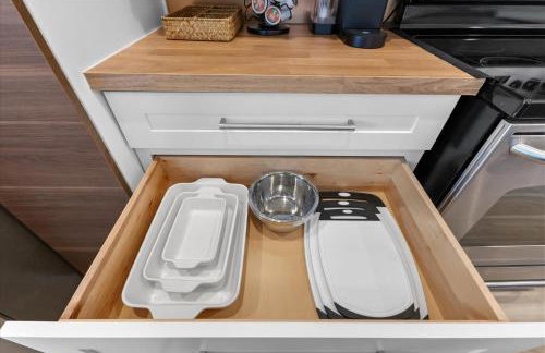 Spacious Downtown Indy Home Perfect for Groups - Photo 23