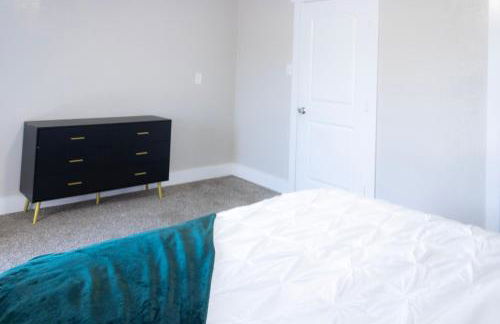 Walk to AT&T Stadium , Globelife from Cozy 2bd/ba Apartment - Photo 19