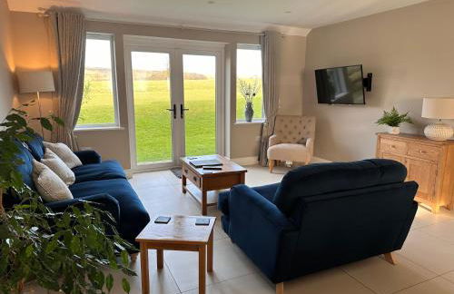 STUNNING FARM COTTAGES at South Downs Rural Retreats - Foto 79