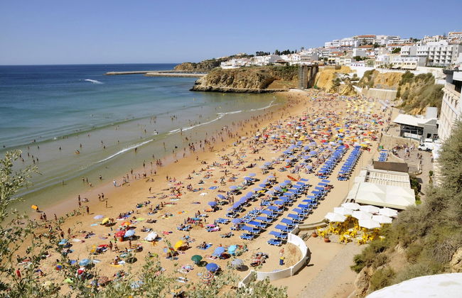 Albufeira 1 Bedroom Apartment 5 min From Falesia Beach and Close to Center! D - Photo 25