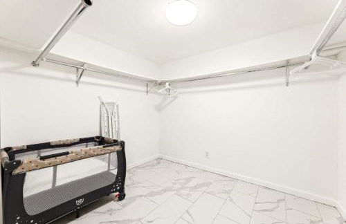 Newly Renovated 6BR 3BA Port Arthur Home with Hot Tub - Foto 32