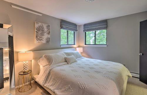 Unique Southampton Getaway with Rooftop Deck! - Foto 27