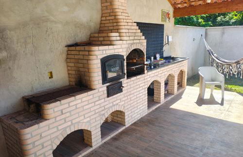 Chalé da Márcia com Piscina e Churrasqueira Privativos - Foto 17