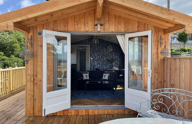 Cosy Lodge With Private Hot Tub in Tottergill Farm - Foto 1