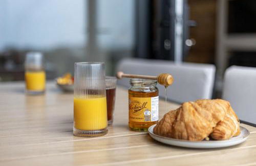 The Tri-Pod - Photo 11