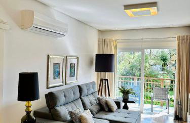 Apto LINDO com lareira, piscina aquecida e jacuzzi - Foto 8