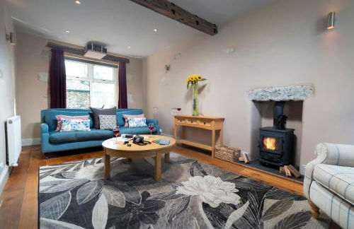 Clare's Cottage Near Cartmel - Dog Friendly, Homely, Aga, Log Burners, Disney Plus & Netflix - Foto 16