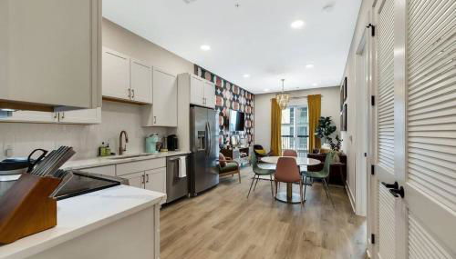 Jolene on Main - East Nash - 1 Mile to DTNash - NEW - Foto 5