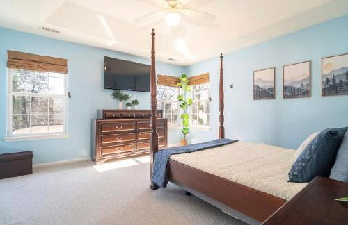 Tropical Oasis with Tiki Bar, Firepit, Seasonal Pool - Foto 56