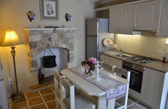 8 Oda Boutique Homes - Photo 4