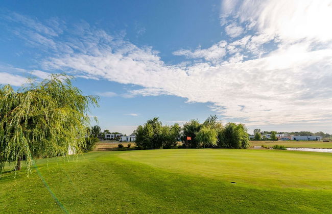 Heritage Apartment With Swimming Pond - Photo 6