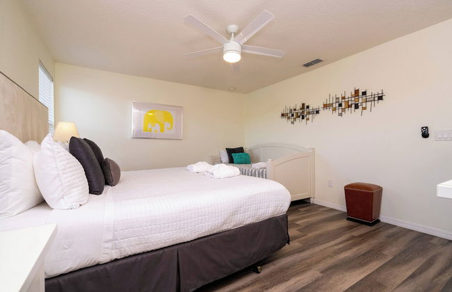 Lake View Home With Private Pool at Bella Vida 91 - Foto 19