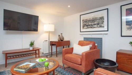 1 Perfectly located stylish, comfortable apartment - Photo 4