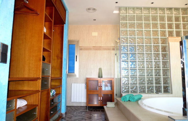 Beach Penthouse - Photo 12