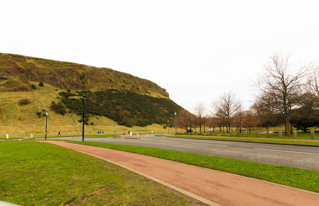 Tony Asga - Coady Apartment - Photo 30