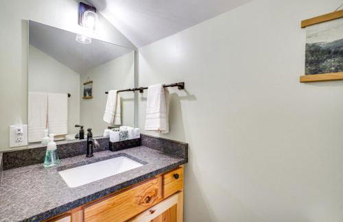 Modern Cabin with Hot Tub Near Tail of the Dragon! - Foto 15