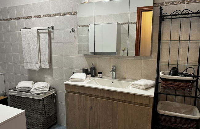 Skiathos Center Stylish 2 Bd w Balcony - Photo 31