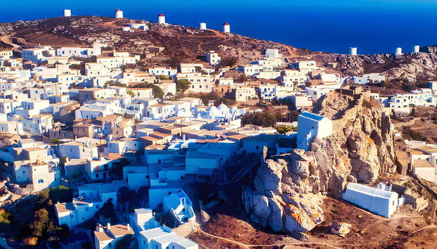 Tour de Amorgos, volta à ilha