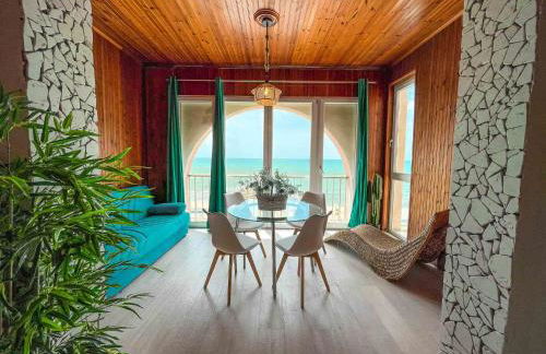 Athena Sea front Apartment, Parking & Pool - Foto 19