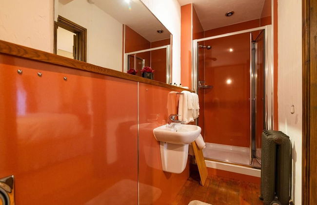 Lakeside Escape, Stone Countryside Cottage - Foto 24