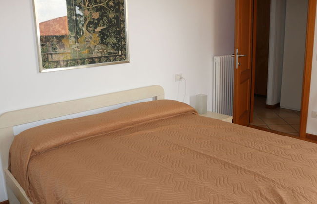 Holiday Home with Nicely Decorated Interior near Lake Garda - Foto 2