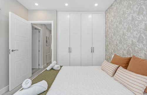 Descubre la Magia de Granada en este apartamento - Foto 23