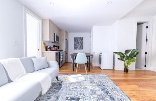 323-2 Specious 2BR Williamsburg - Foto 1