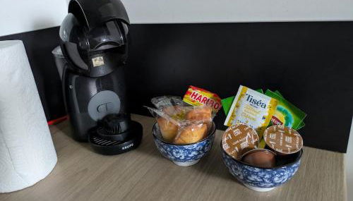 ROSE - Appartement entier tout confort et moderne Hyper centre d'ERNÉE - Foto 3