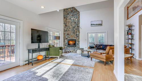 Secluded Kerhonkson Retreat with Deck and Views! - Foto 5