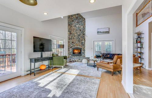 Secluded Kerhonkson Retreat with Deck and Views! - Foto 5