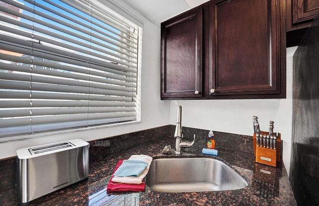 WAVES ON DESOTO - Photo 18