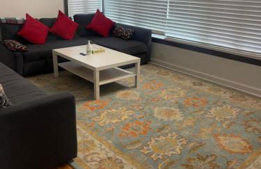 Cozy Home near O HARE fast internet 6 cars parking space - Foto 37