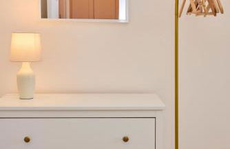 The Corner by the Castle - Photo 6