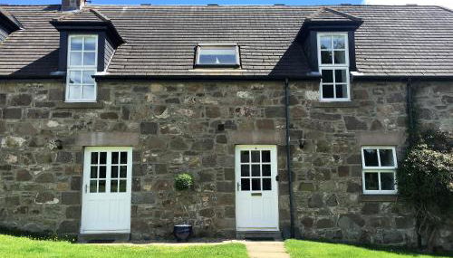 Dunnottar Woods Cottage - Photo 1