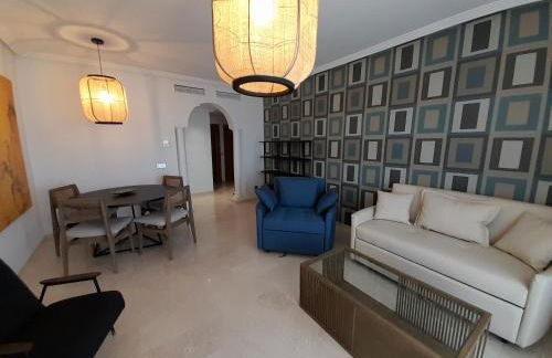 PRINCESS BEACH Boutique 02 - Photo 3